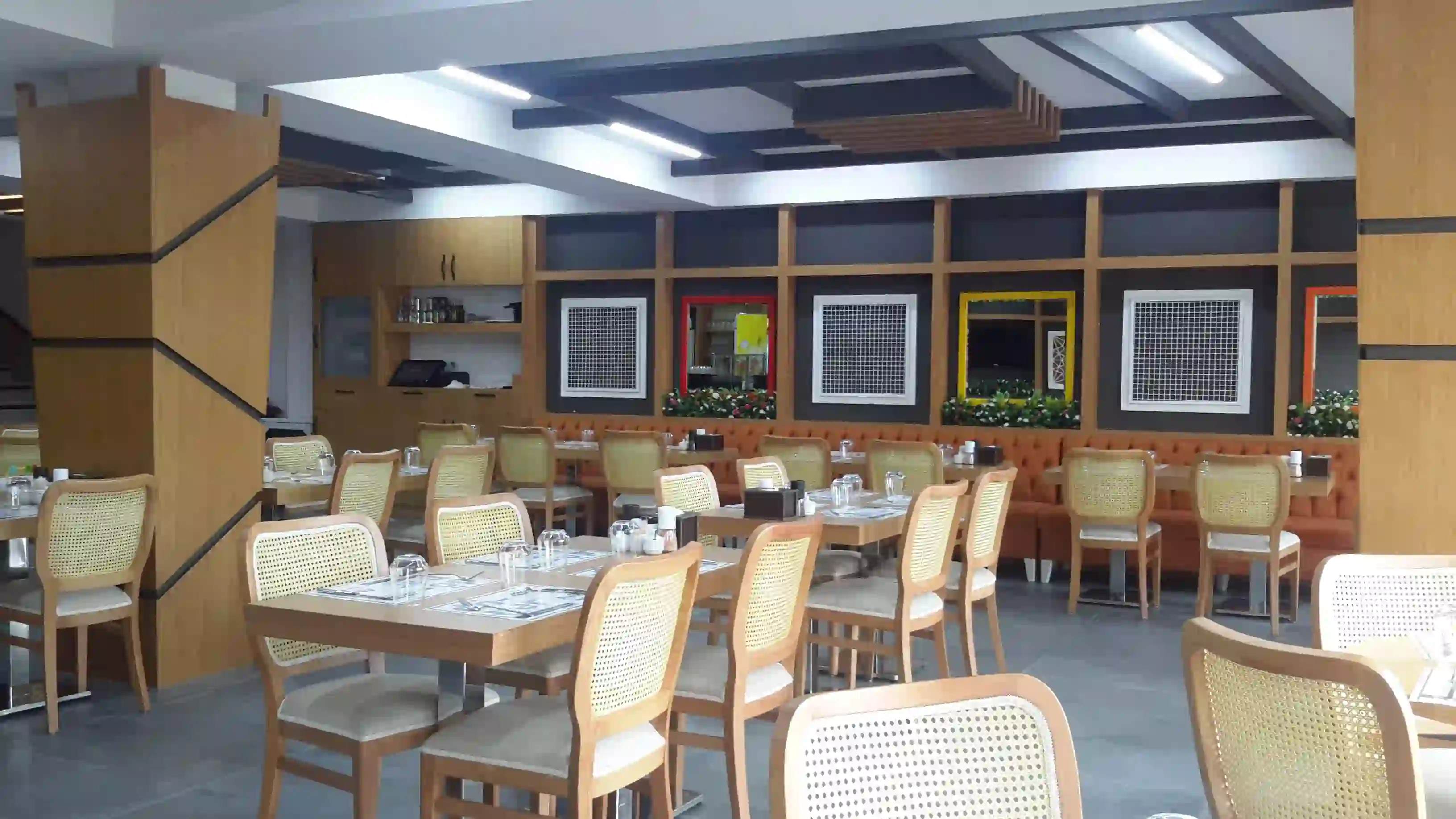 DÖNERCİ YUSUF USTA RESTORANI